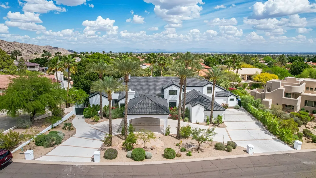 $2,299,000 11827 S Montezuma Ct