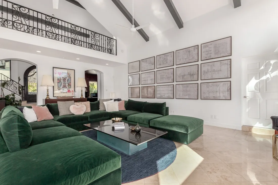 $2,299,000 11827 S Montezuma Ct