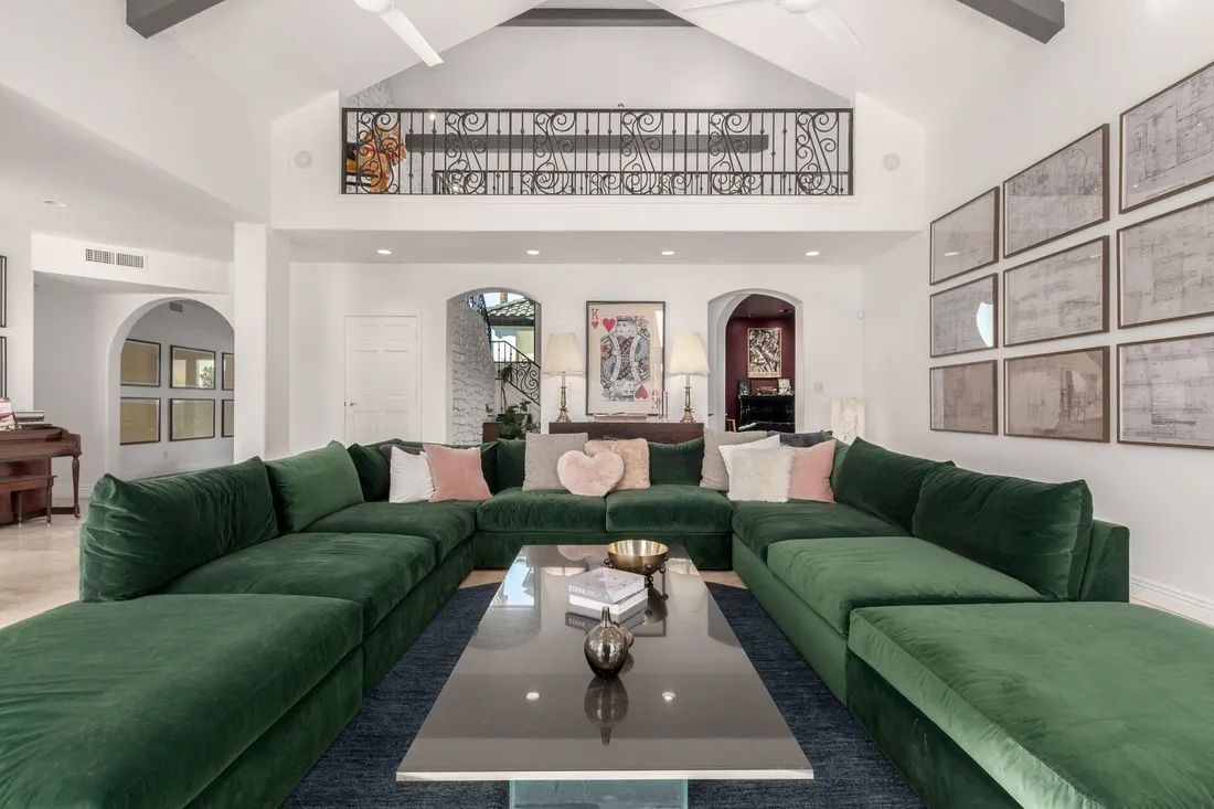 $2,299,000 11827 S Montezuma Ct
