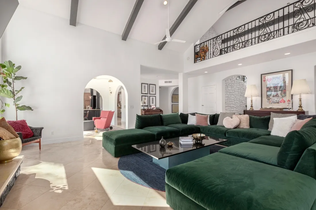 $2,299,000 11827 S Montezuma Ct