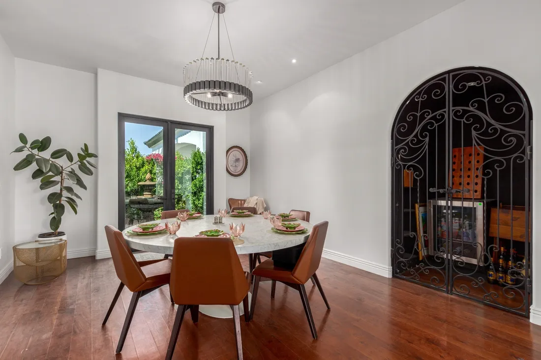 $2,299,000 11827 S Montezuma Ct