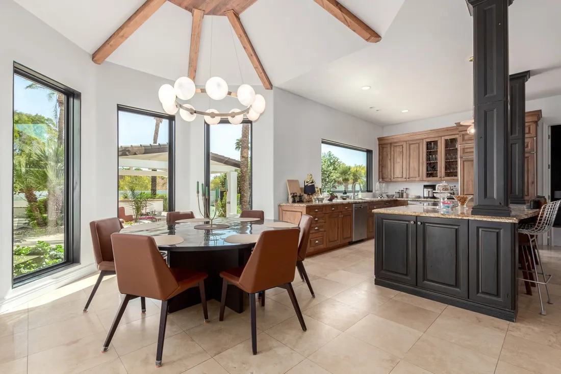 $2,299,000 11827 S Montezuma Ct