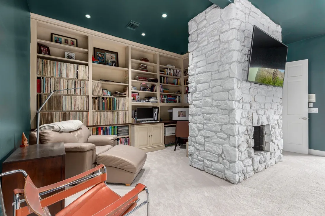 $2,299,000 11827 S Montezuma Ct