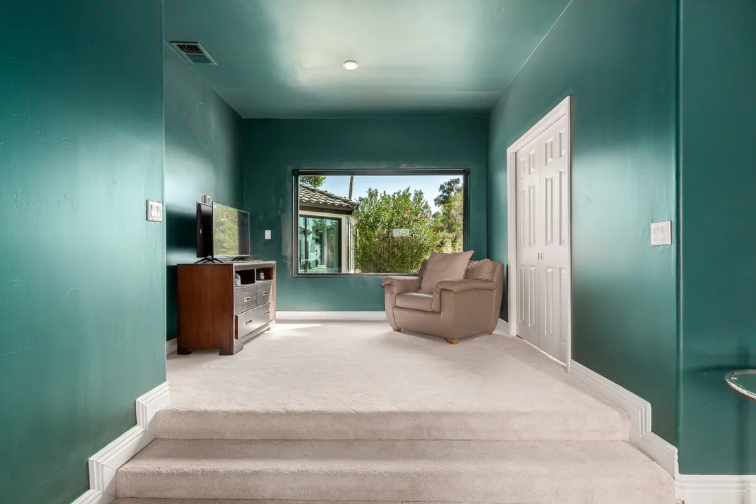 $2,299,000 11827 S Montezuma Ct