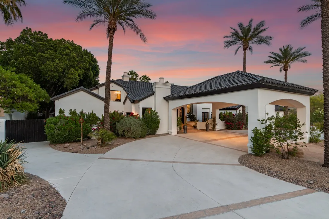 $2,299,000 11827 S Montezuma Ct