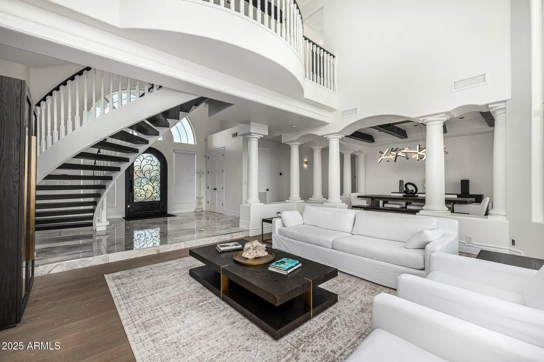 $3,500,000 Residential Mesa