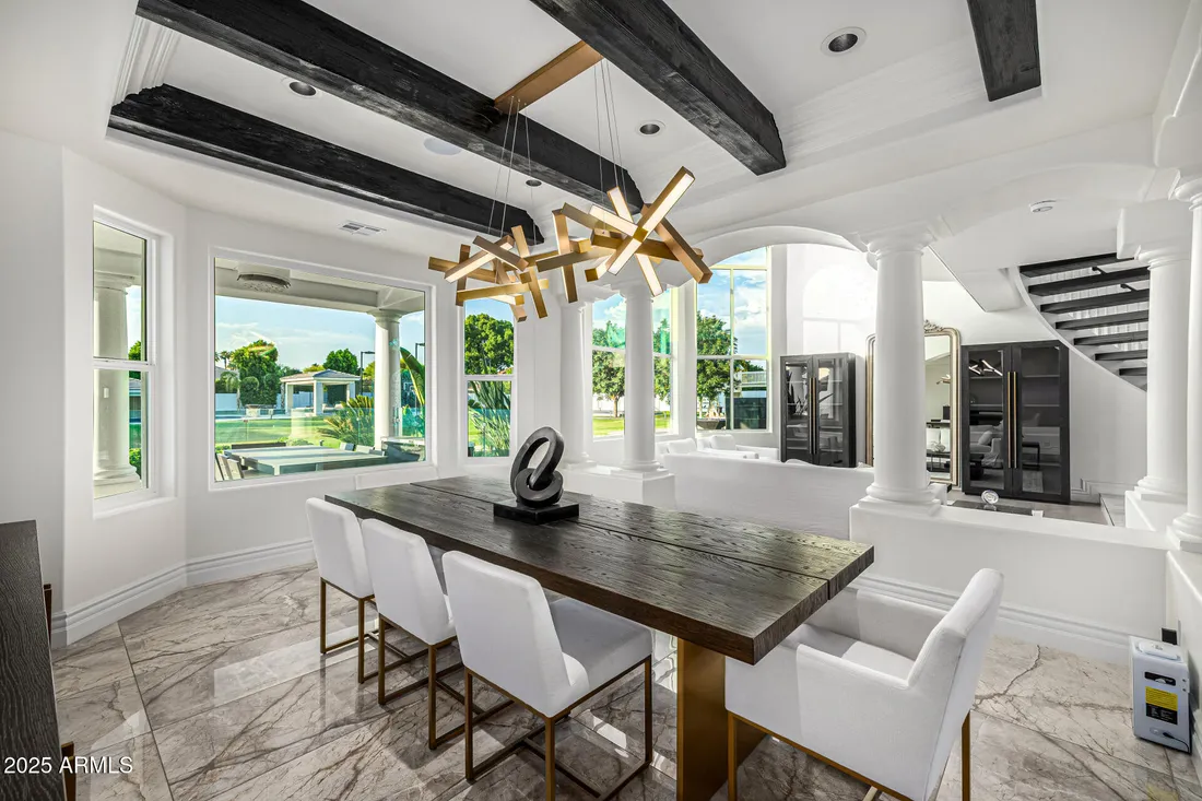 $3,500,000 Residential Mesa