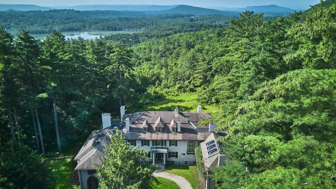 $4,995,000 Lenox Legacy: Natural Beauty, Architectural Significance, Enduring Charm.