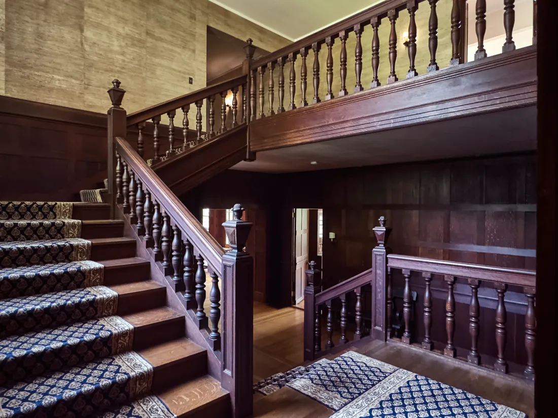 $4,995,000 Lenox Legacy: Natural Beauty, Architectural Significance, Enduring Charm.