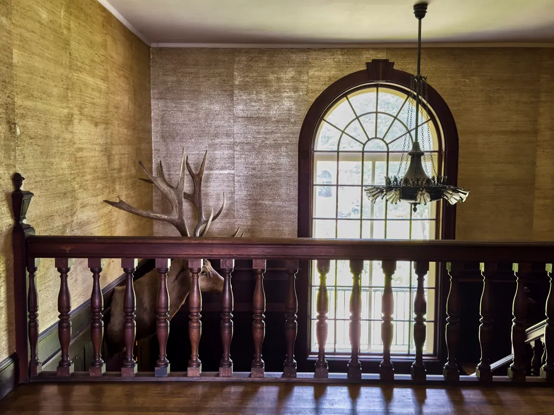$4,995,000 Lenox Legacy: Natural Beauty, Architectural Significance, Enduring Charm.
