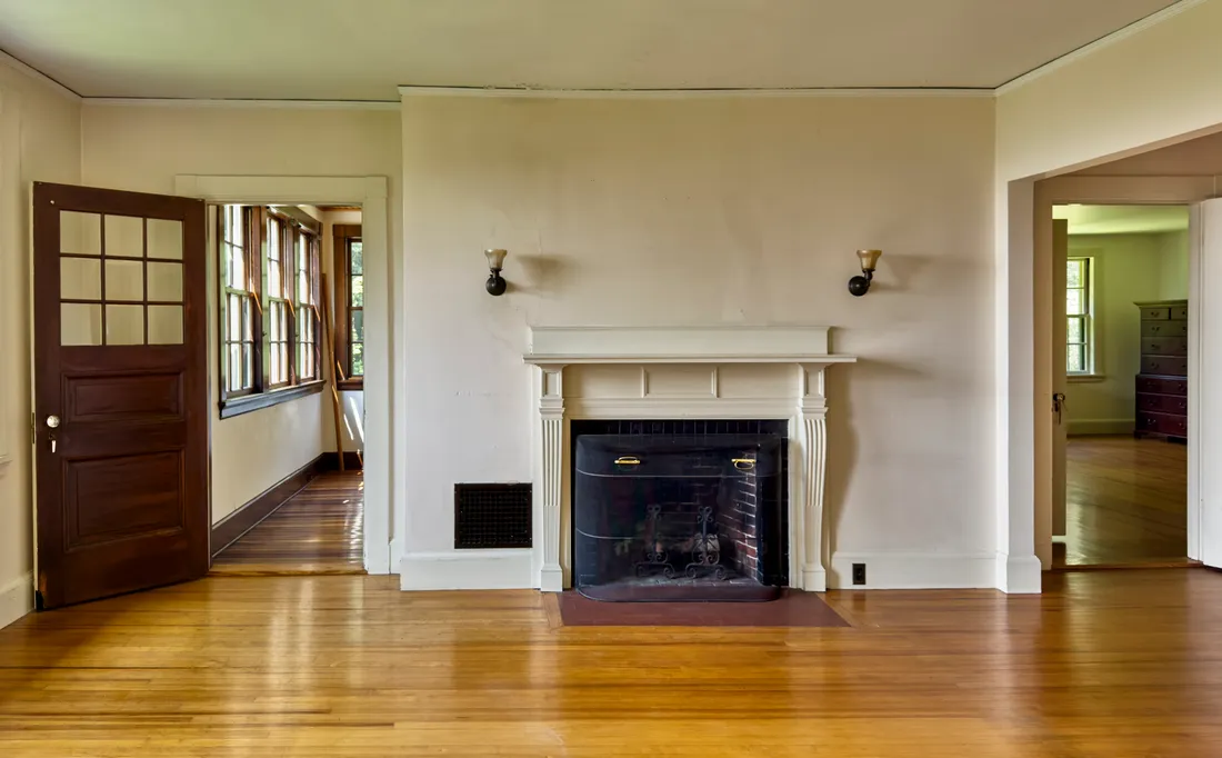 $4,995,000 Lenox Legacy: Natural Beauty, Architectural Significance, Enduring Charm.